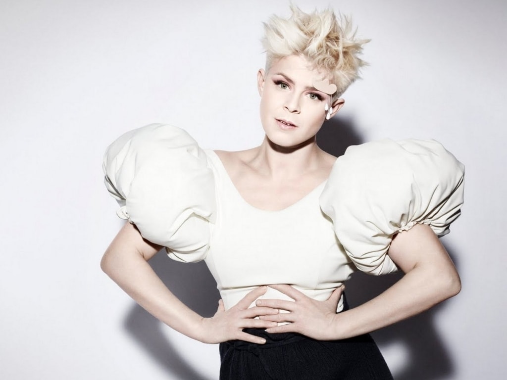 New Album Releases: HONEY (Robyn) - Pop | The Entertainment Factor