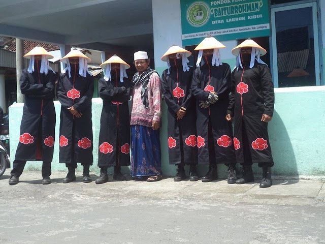 Heboh !! Kelompok Geng Ninja yang Dekat Dengan Masyarakat Heboh !! Kelompok Geng Ninja yang Dekat Dengan Masyarakat