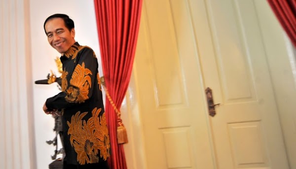 Sidang MKD Panas, Jokowi Jamu Sule & Cak Lontong di Istana  