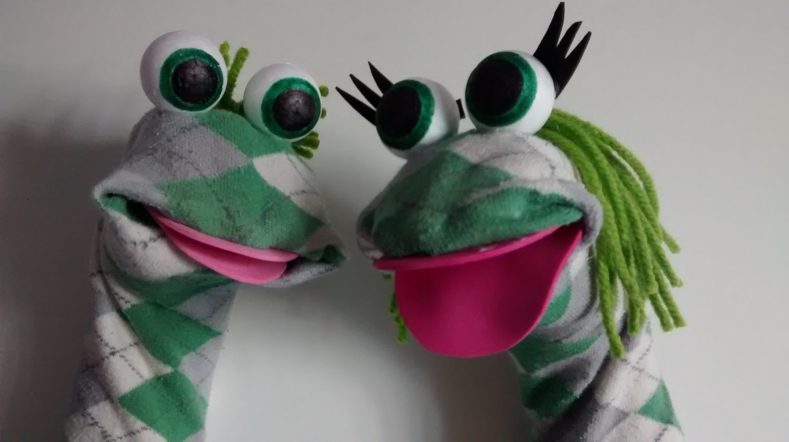 Blog de ideas para enseñar en Educación Infantil. de mano