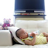 Penasaran Mengapa Botol Susu Bayi dapat Mengeluarkan Bau Tak Sedap? Ini Dia Penyebabnya!