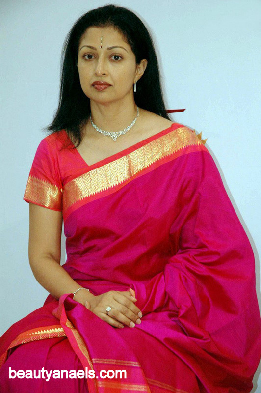 South Angels XXX Hot Tamil Actress Gautami Images
