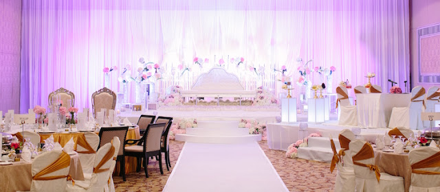 hotel istana kl pink backdrop