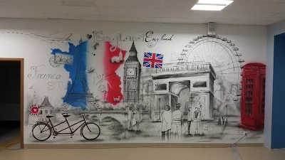 Mural w szkole, malowanie graffiti 3D na terenie szkoły, mural w klasie językowej, malowanie murali w szkołach, klasach, korytarzach