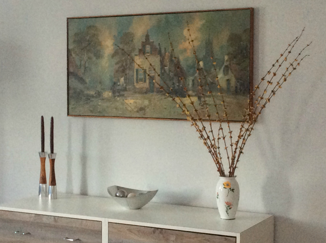 Renov8or Float Mount Frame Hack for Large Canvas Paintings