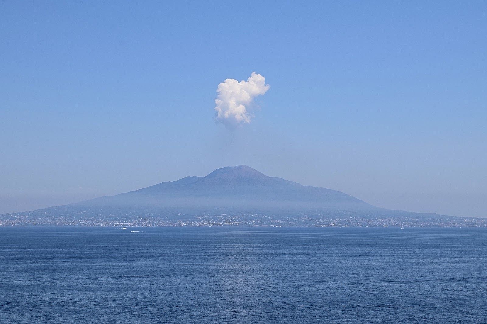 Volcán-Vesubio.jpg