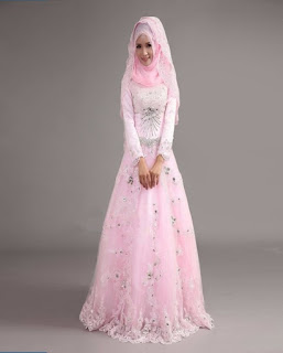 gaun pengantin muslimah warna putih