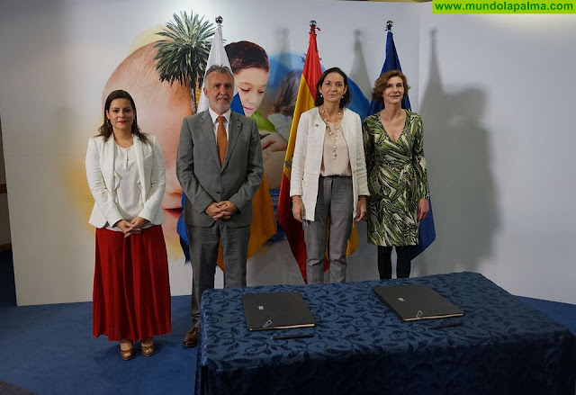 El Gobierno de Canarias y el Ministerio de Turismo firman el convenio para paliar el efecto de la crisis de Thomas Cook