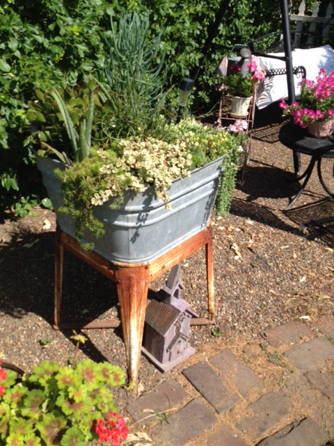 Forever Decorating!: Garden & House Tour - Part 2