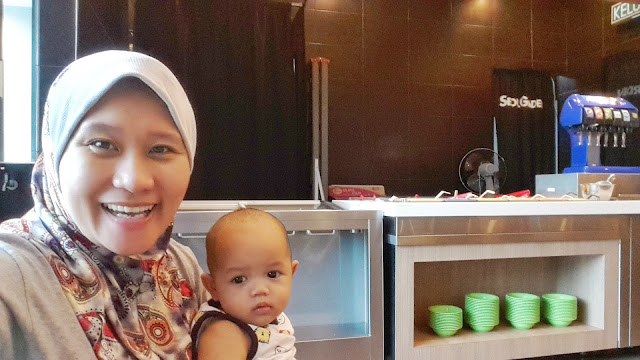 LEPAK SANTAI DI SEOUL GARDEN STAR AVENUE MALL LEPAK SANTAI DI SEOUL GARDEN STAR AVENUE MALL