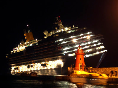 Penyebab Kapal Costa Concordia Karam [ www.BlogApaAja.com ]