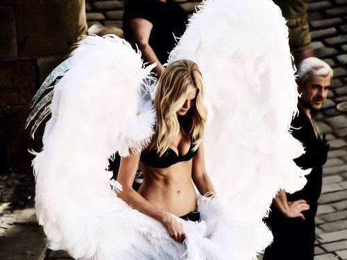 White Angels // Inspirations