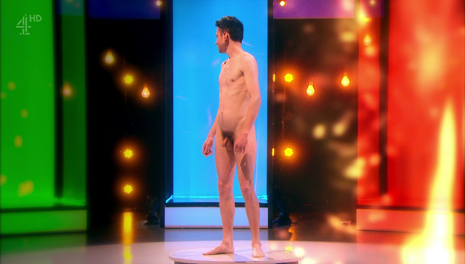 EXPOSITION NATURELLE: Naked Attraction - TV Show.