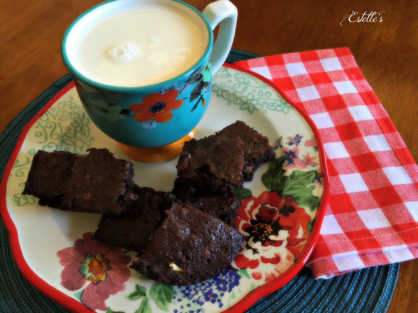 Estelle's BROWNIES...FROM MISS KATHARINE HEPBURN!