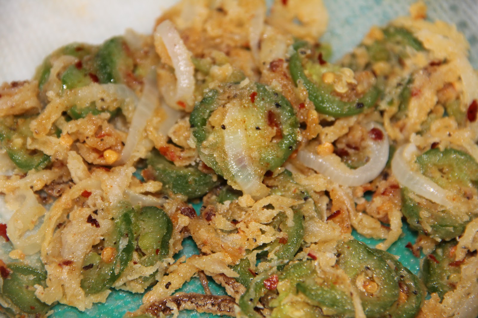 Priya's Food Blog: Fried Onion and Jalapeno