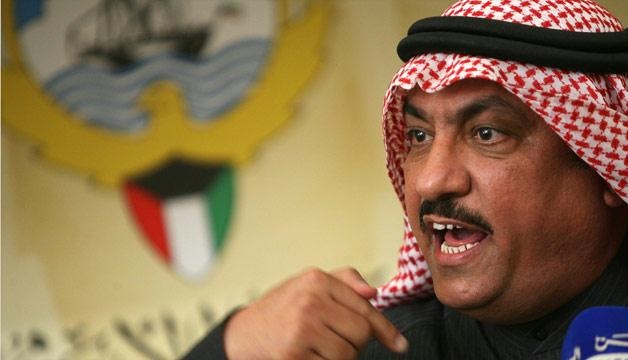 الاعتداء على مسلم البراك في اول ظهور له بعد سجنة الاعتداء على مسلم البراك في اول ظهور له بعد سجنة