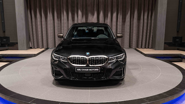 2020 BMW M340i Shows Up In Sapphire Black
