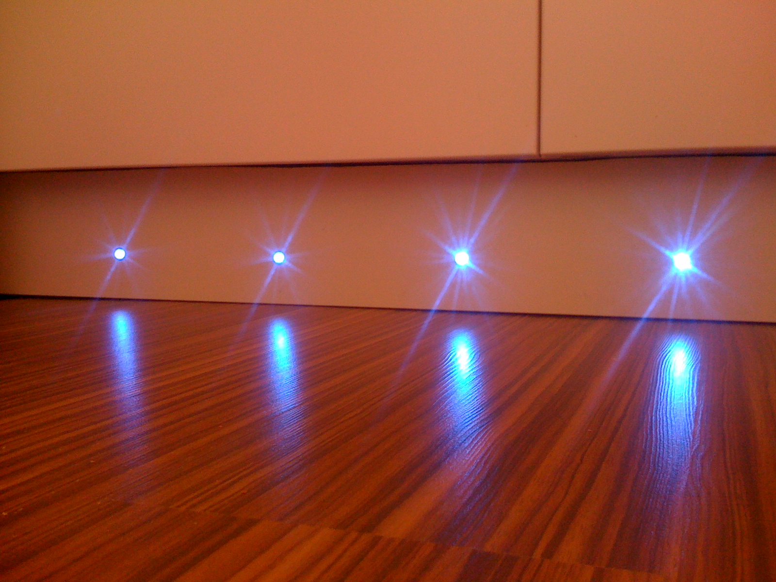 My Projects DIY Cheap Plinth/Kickboard Lighting