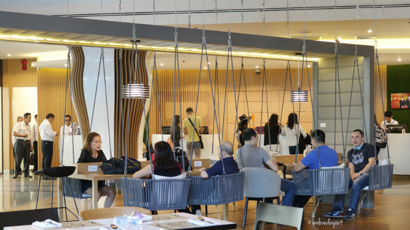 SingaporeTourismMap: Bangkok Travel too Beauty inwards Dec 2016 (Part 1) Bangkok is a fantastic house for budget travelling amongst shopping at affordable prices too SingaporeTourismMap: Bangkok Travel too Beauty inwards Dec 2016 (Part 1)