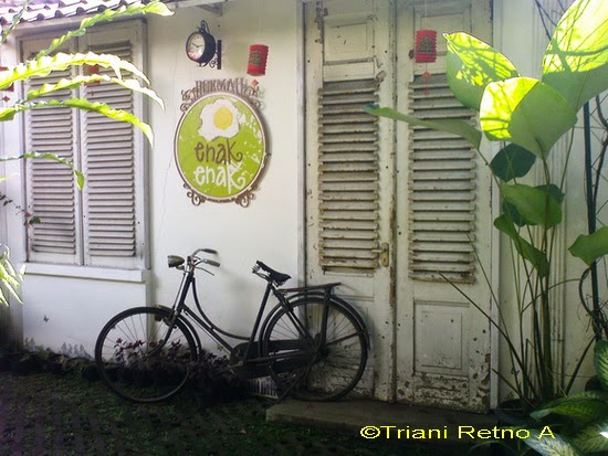 Roemah Enak Enak Bandung Roemah Enak Enak Bandung