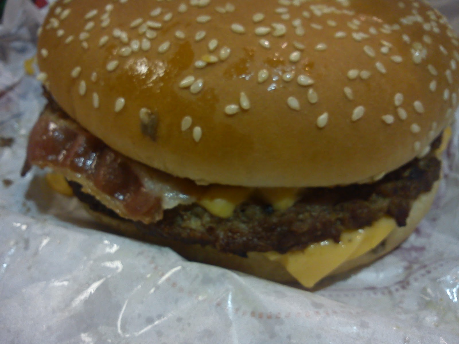 Beck&amp;#39;s Modern Life: XL Bacon Double Cheese Burger