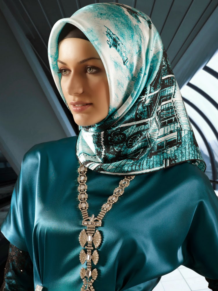 Мусульманский магазин уфа. Мусульманская одежда для женщин. Стильные мусульманки. Современная мусульманская одежда для девушек. Турецкий хиджаб.