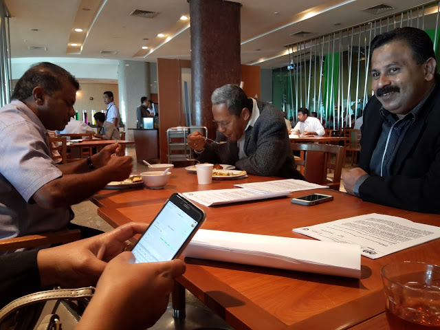 Majlis perjumpaan dengan Timbalan Perdana Menteri YAB Dato' Seri Dr. Ahmad Zahidi di PICC Majlis perjumpaan dengan Timbalan Perdana Menteri YAB Dato' Seri Dr. Ahmad Zahidi di PICC