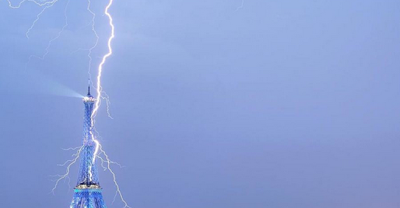 .+Petir+Sambar+Menara.png