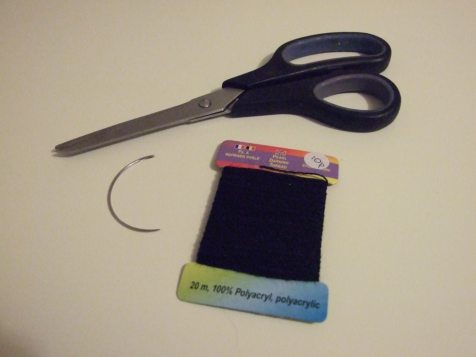 EASIEST WAY TO RECOVER A BUTTONED HEADBOARD. Hut