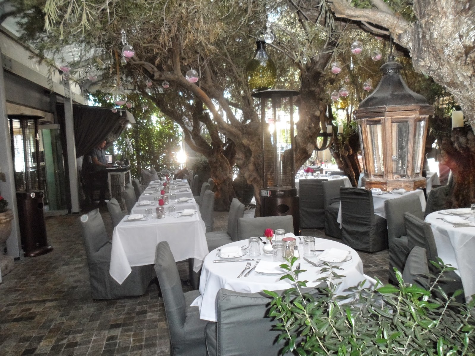 I LOVE HOLLYWOOD PUMP Restaurant WeHo
