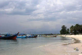 pantai tanjung kelayang belitung