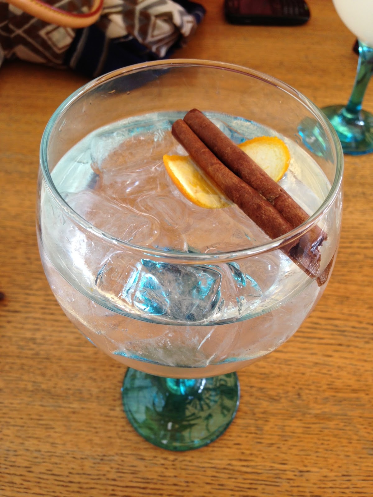 beautifully imperfect The secret to a perfect Gin & tonic... El Gin