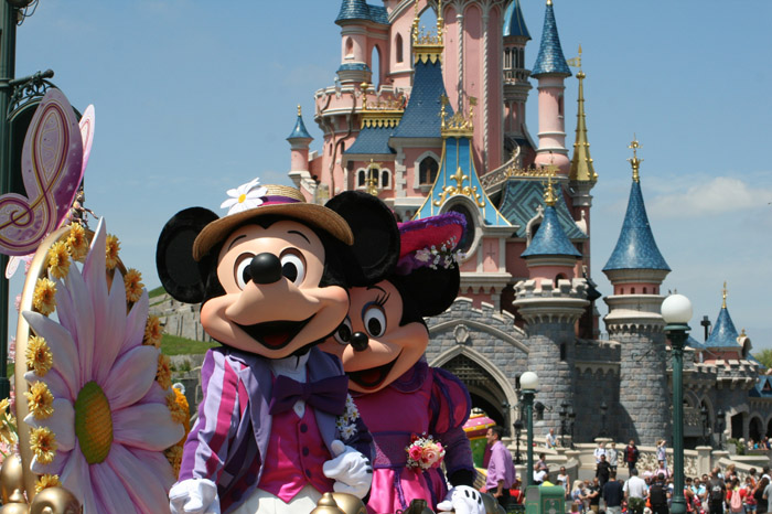 disneyland paris erasmus