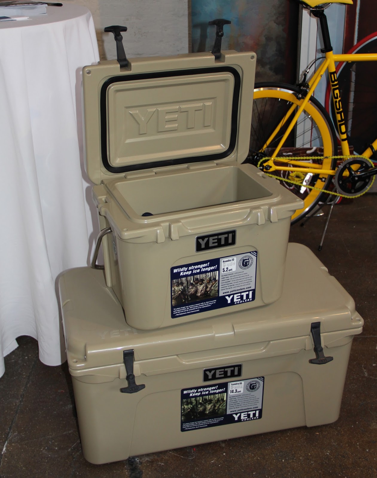PLAYOFFS/SUPERBOWL Party ReadyYeti, Pelican HighEnd Coolers