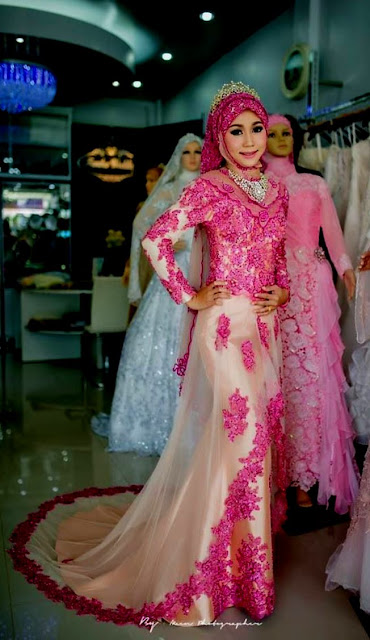 Model Gaun Kebaya yang Sedang Trend