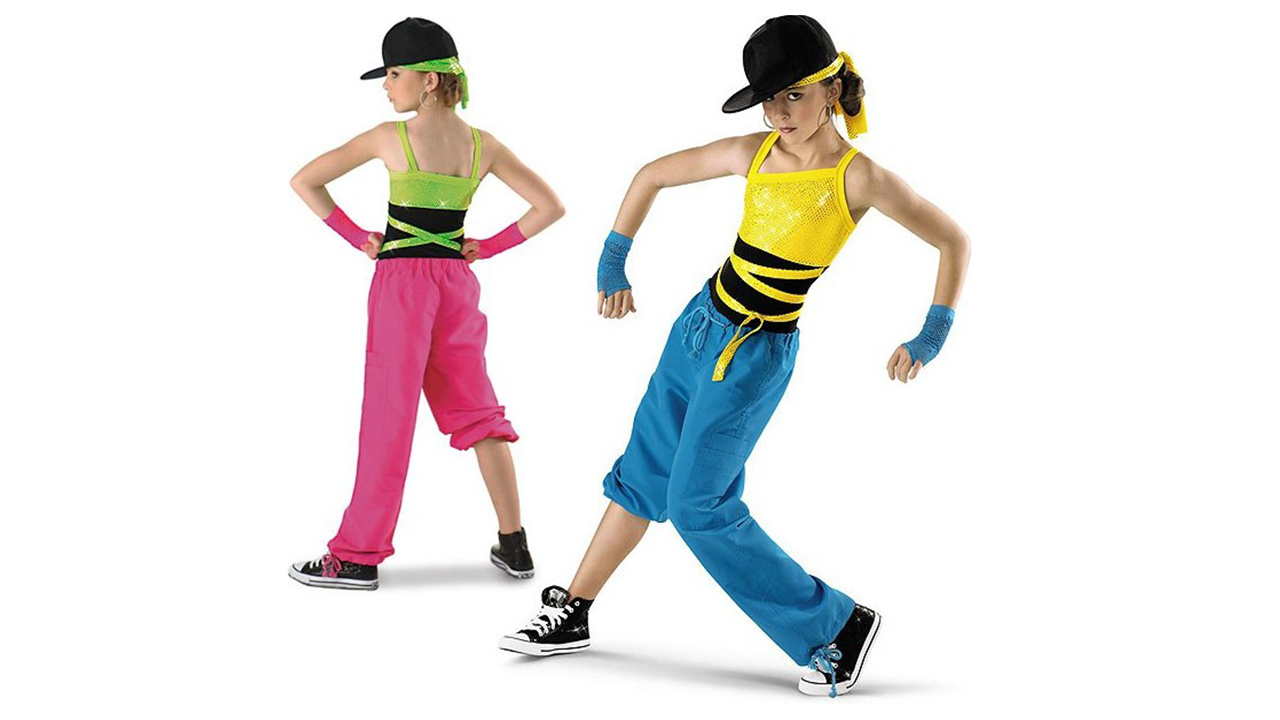Детские движения современный танец. Костюм для современного танца для девочки. Одежда для современных танцев для девочек. Детские костюмы для танцев хип-хоп. Детские костюмы для танцев современные.