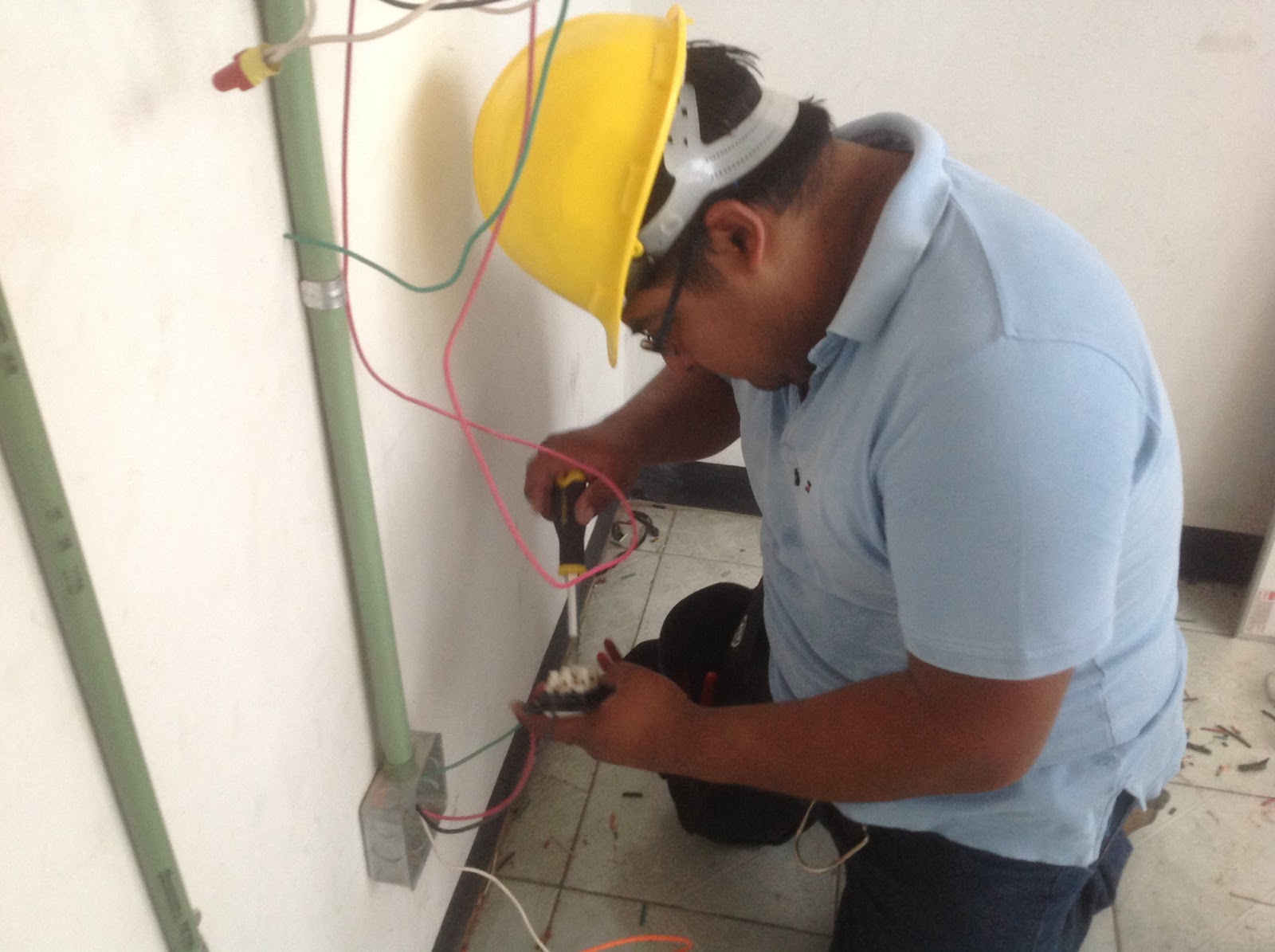 COMO PROYECTAR UNA INSTALACIÓN ELÉCTRICA DE UNA CASA