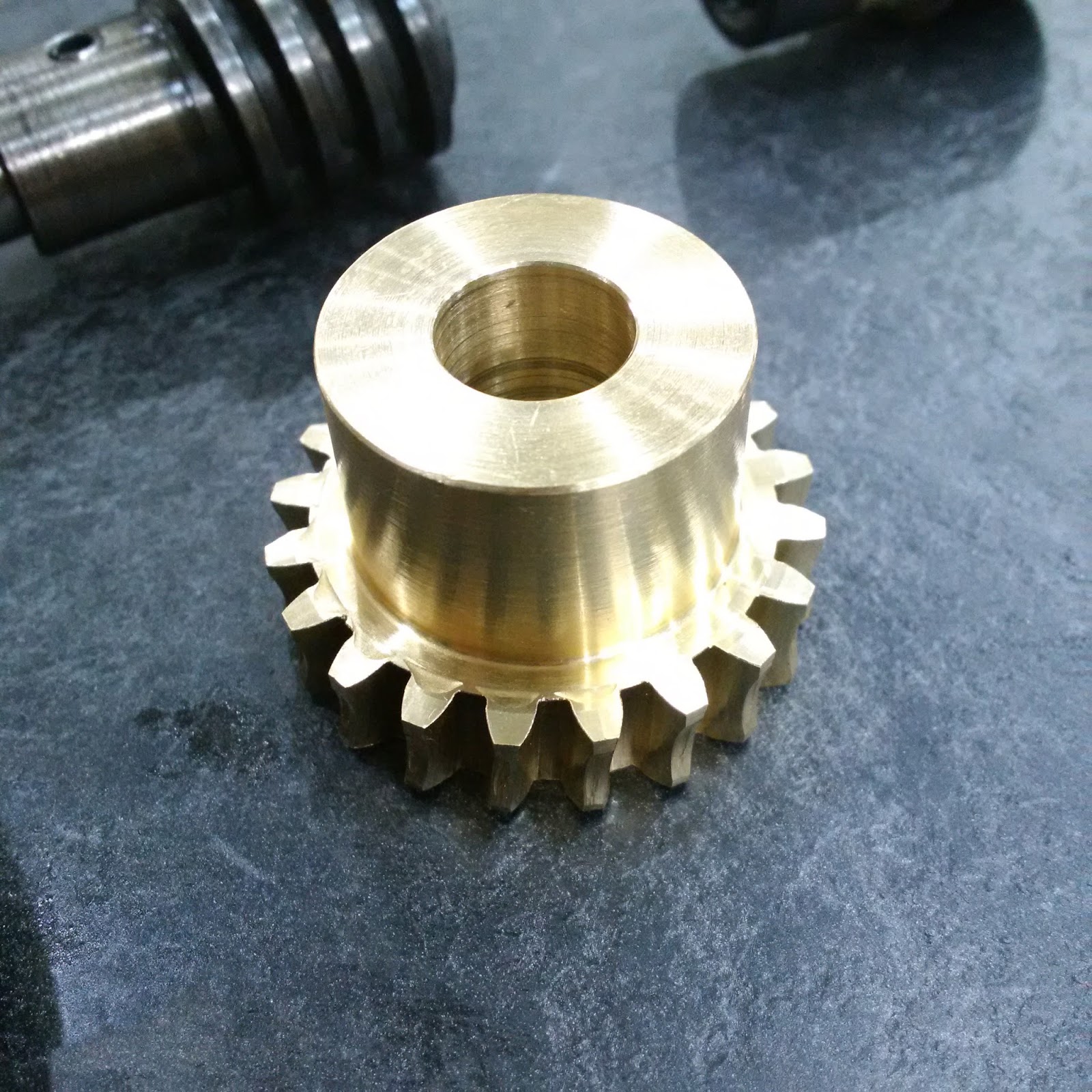 Another Day Another Project Worm And Worm Gear For My Metal Bandsaw