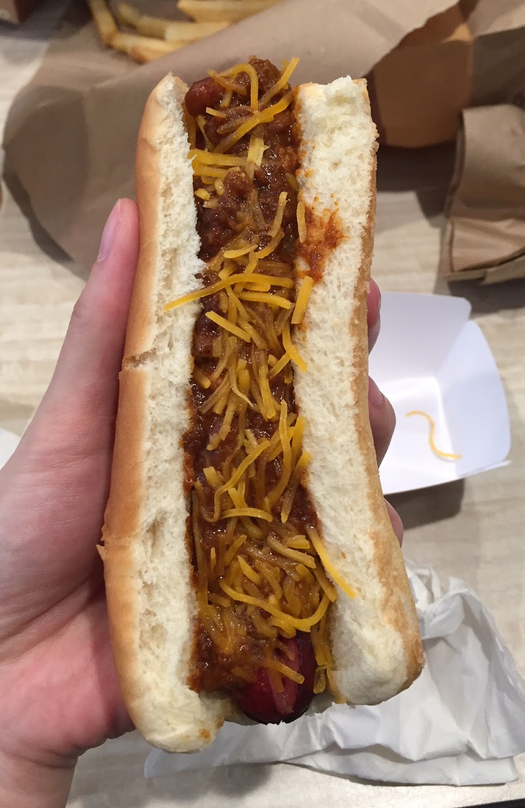 Chili Cheese Grilled Dog From Burger King / バーガーキングのチリチーズ グリルド ドッグ I