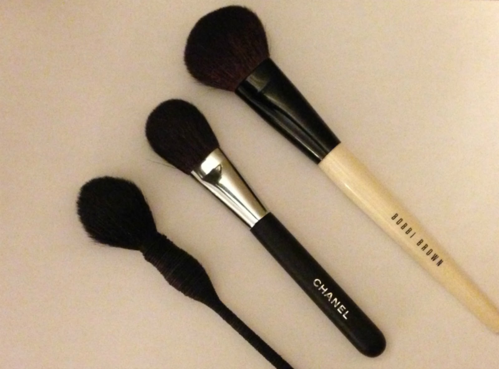 chanel blush brush