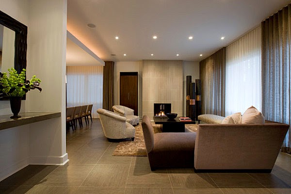 The use of porcelain in interior decoration