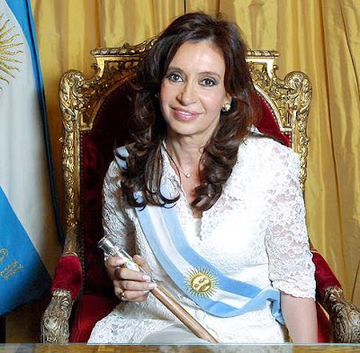 Cristina Fernández de Kirchner Foto de Cristina Fernández de Kirchner con la banda presidencial
