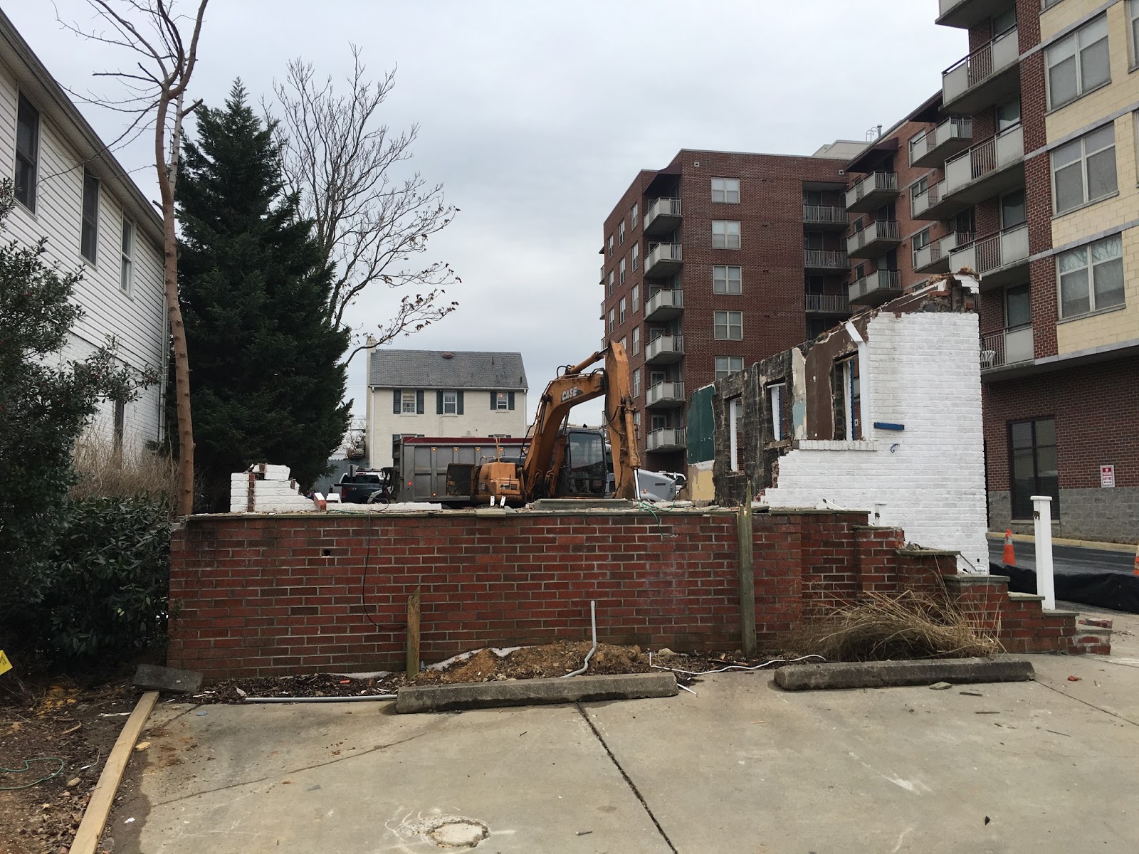 Robert Dyer Bethesda Row Home behind Rosedale Park apartments coming
