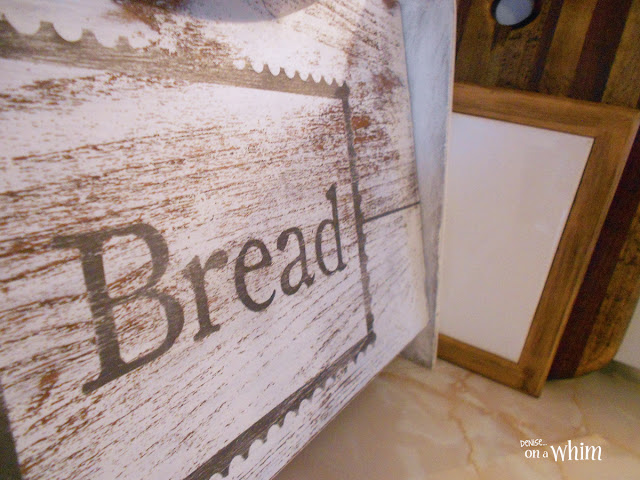 Distressed Vintage Style Bread Box | Denise on a Whim