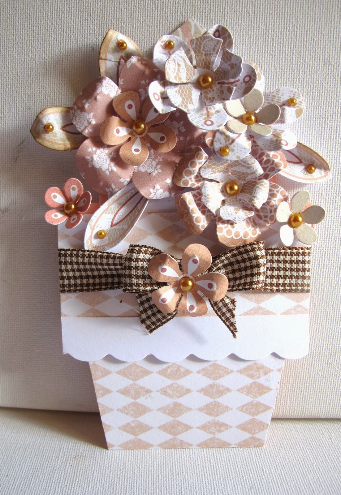 Going Buggy: Paper Floristry...