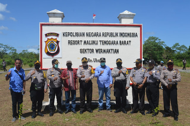 Adolof Bormasa dan Rombongan Polres MTB Kunjungi Polsek Wermaktian Adolof Bormasa dan Rombongan Polres MTB Kunjungi Polsek Wermaktian