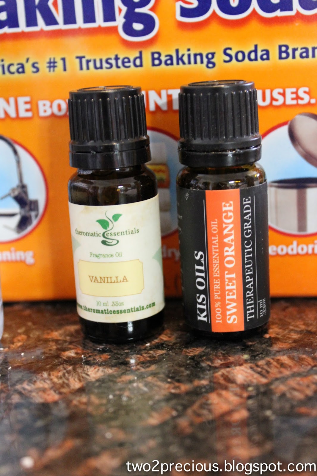 Two2 Precious Blog DIY Vanilla Orange Homemade Diaper Pail Deodorizer