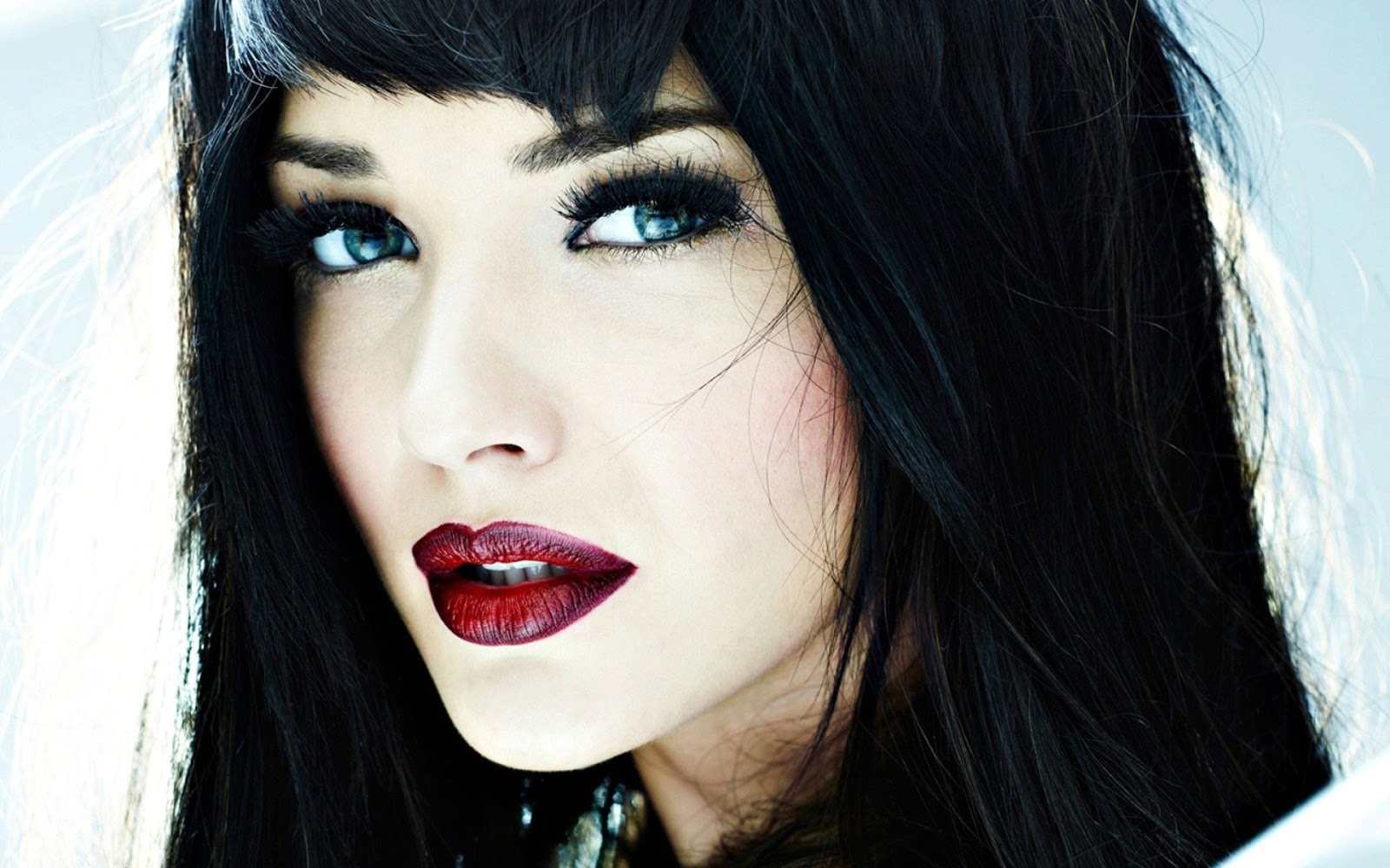 amy jackson hot hd wallpaper