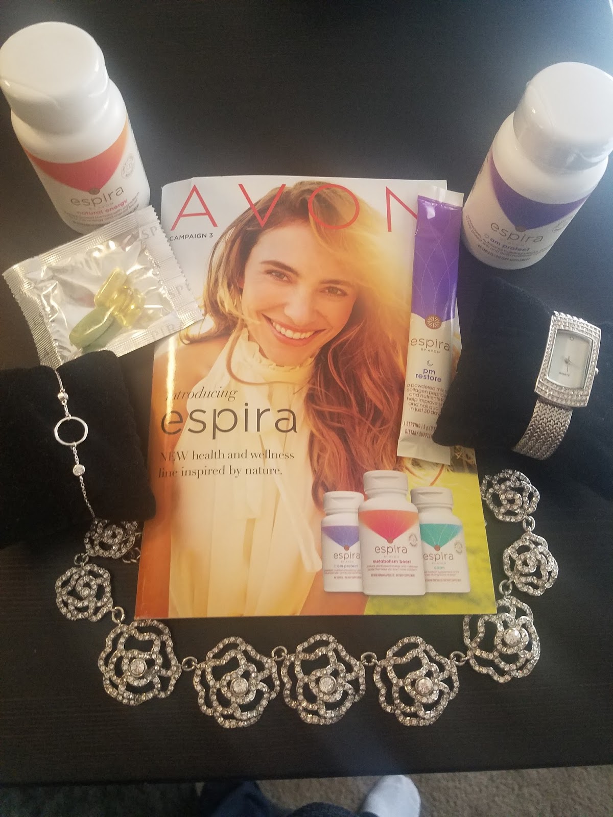 to Thoughts on Beauty Avon Campaign 3 Brochure Online