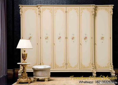 Almari Ukir Jepara Klasik,Furniture Klasik Mewah Almari Ukir Jepara Klasik,Furniture Klasik Mewah